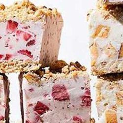 Summer Fruit Crisp Ice Cream